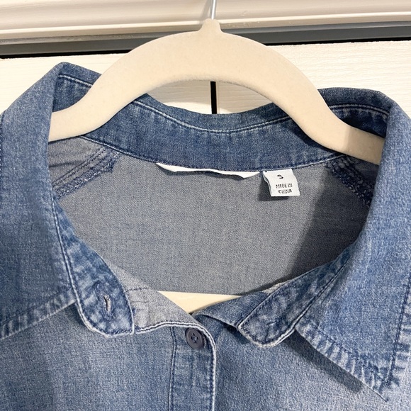 NWOT Betabrand Button Down Chambray - Picture 2 of 5